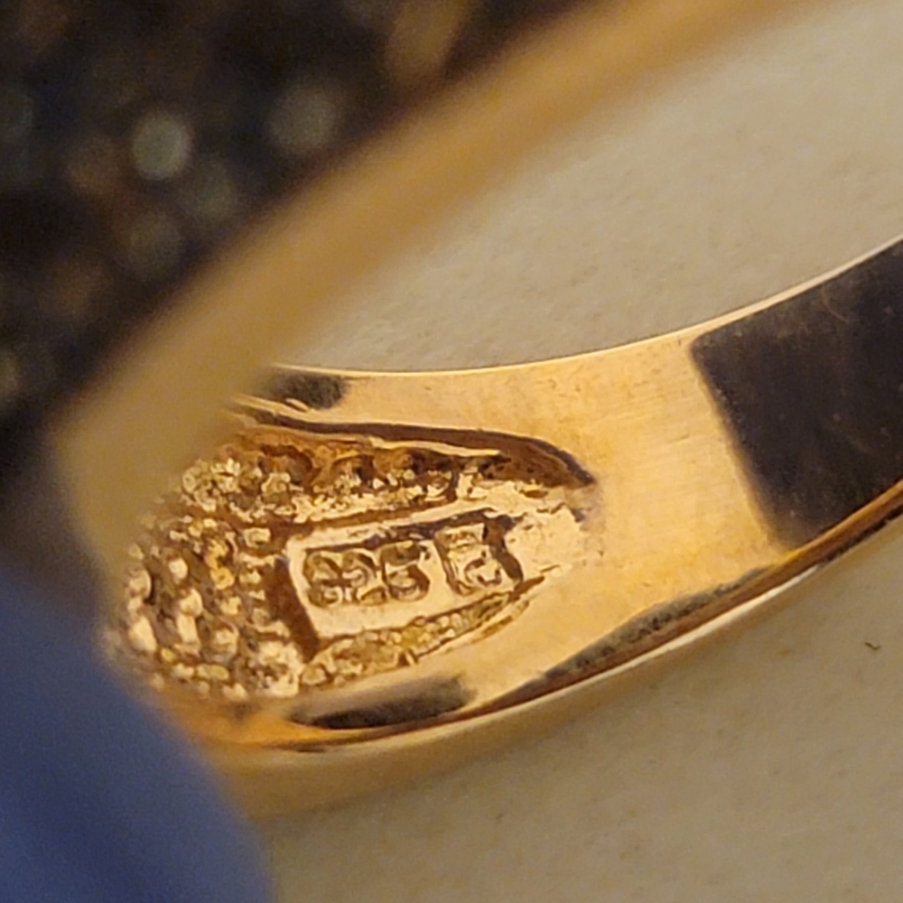 Beautiful Ring - image 3